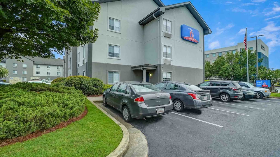 Studio 6 Studio 6 Duluth, GA - Near Gas South District, Duluth, Duluth