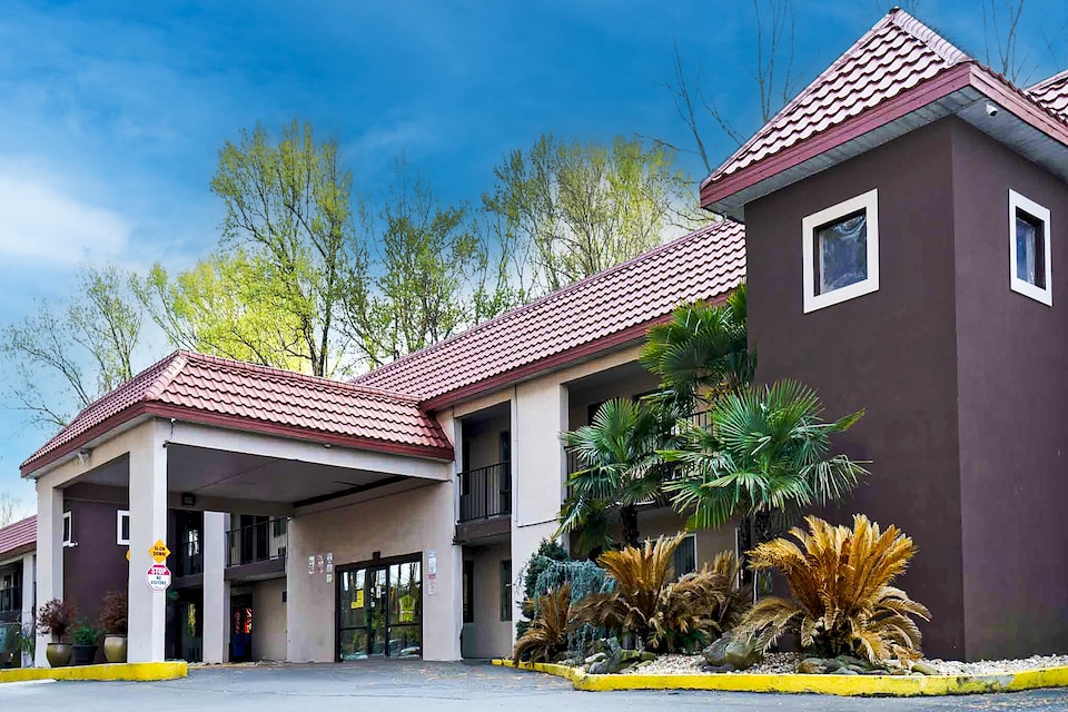 Motel 6 Atlanta, GA - Atlanta Airport East, C30328, Atlanta