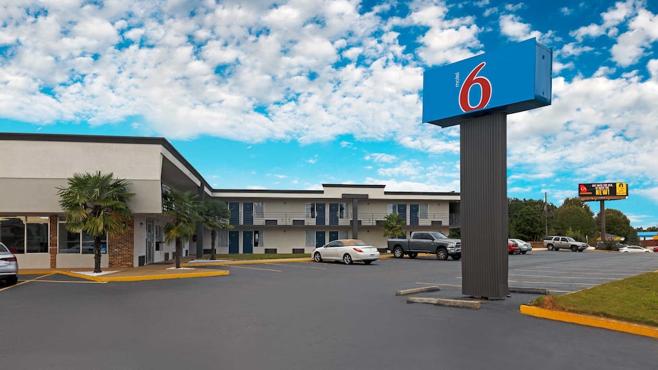 Motel 6 McDonough, GA, McDonough, McDonough