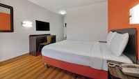 Motel 6 Columbus, GA
