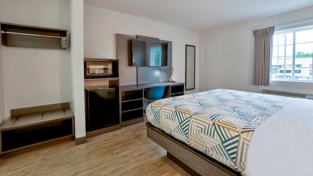 1 Queen Bed | Mobility Accessible Tub Nsmk