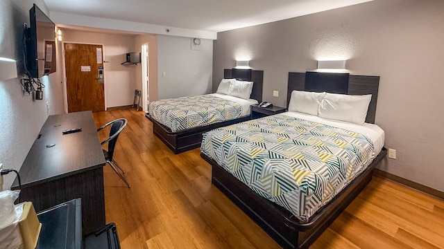 2 Full Beds | Non-Smoking, Micfridge