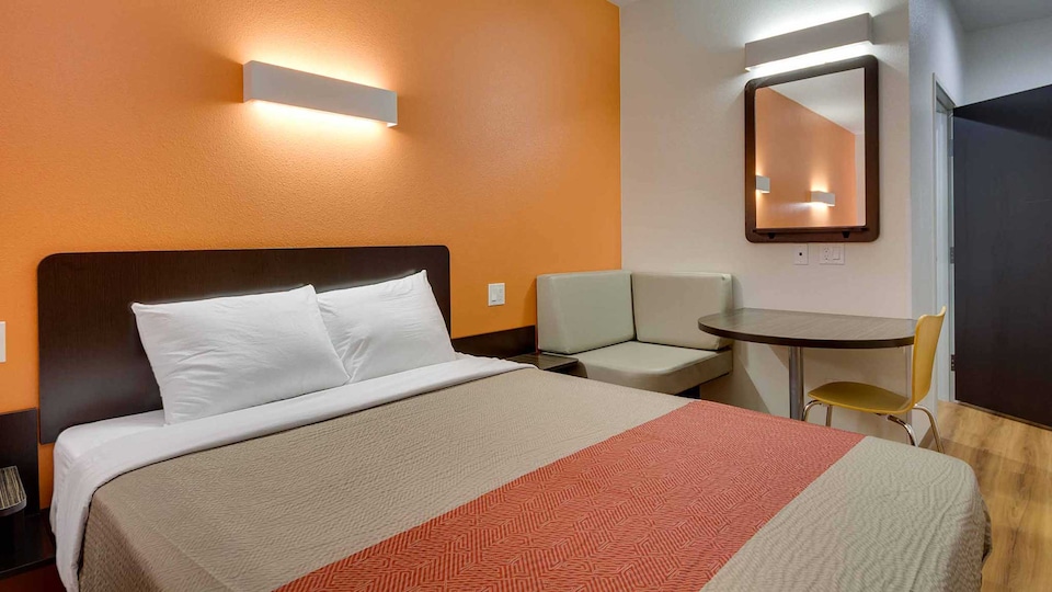 Motel 6 Tulsa, OK, Catoosa, Catoosa