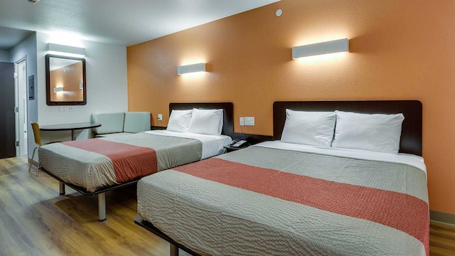 2 Queen Beds | Mobility Accessible Tub Nsmk