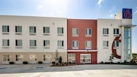 Motel 6 Tulsa, OK