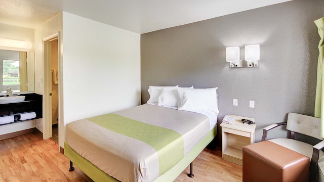 1 Full Bed | Kitchen Non-smoking