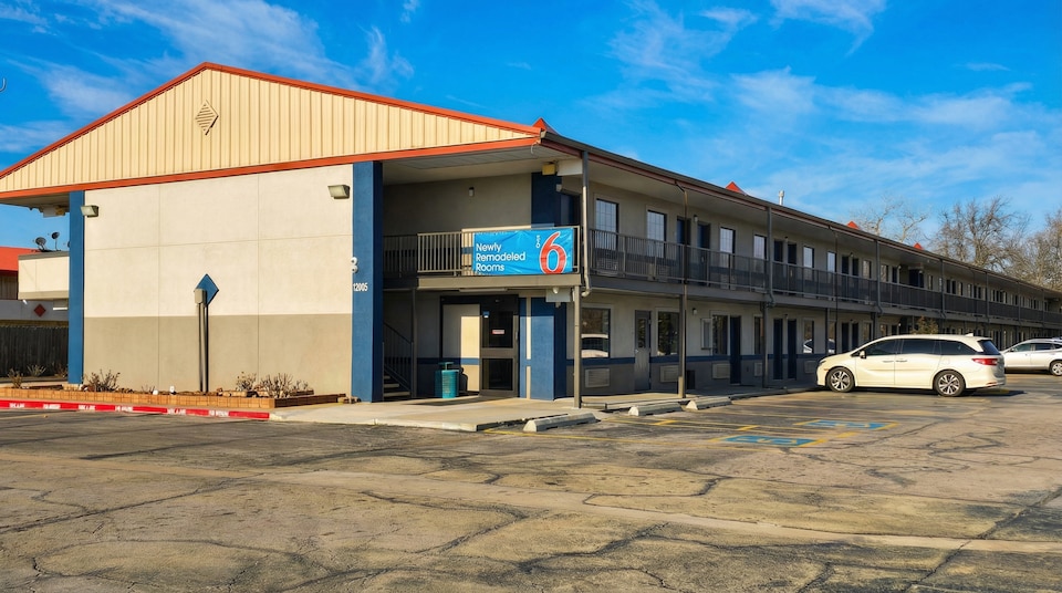 Motel 6 Oklahoma City, OK - Frontier City, C73013, Oklahoma City OK
