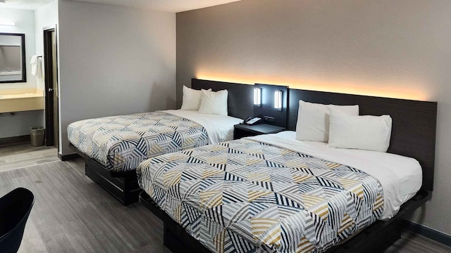 2 Queen Beds | Non-Smoking, Micfridge