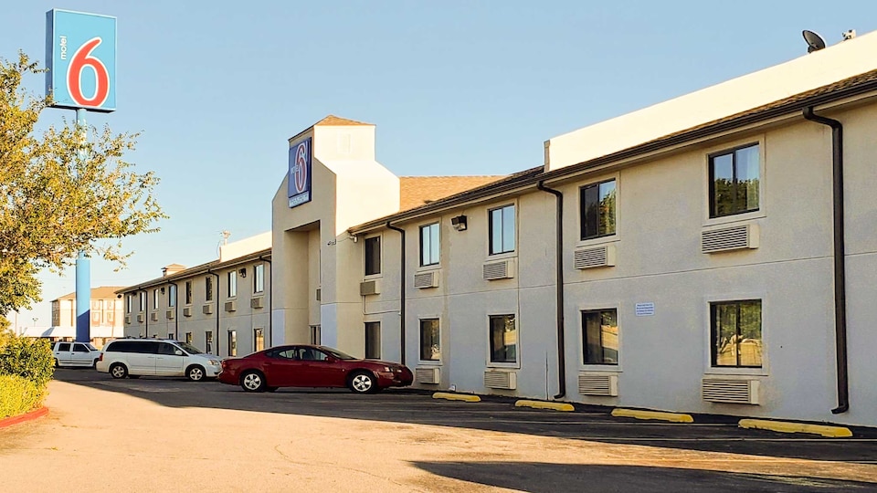 Motel 6 Elk City, OK, C73628, Elk City OK