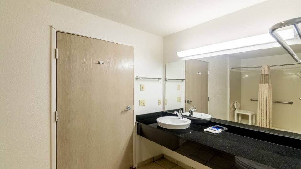 Motel 6 Oklahoma City, OK, C73112, Oklahoma City OK