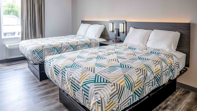 2 Full Beds | Non-Smoking, Kitchen