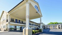 Motel 6 Atoka, OK