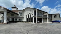 Studio 6 Tulsa, OK - Central
