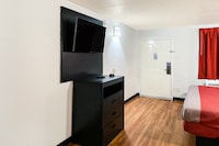 Studio 6 Houston, TX - Brookhollow