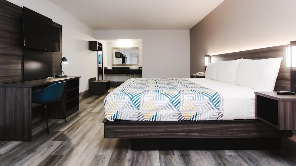 Studio 6 Houston, TX - Medical Center NRG Stadium, C77025, Houston