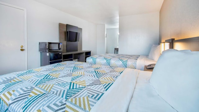 2 Full Beds | Mobil Access Tub Nsmk Micfridg