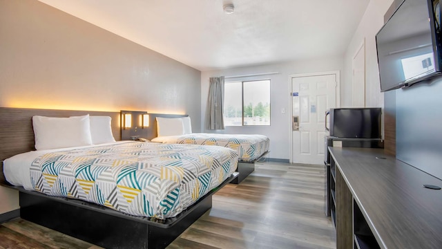 2 Full Beds | Non-Smoking, Micfridge