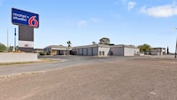 Motel 6 Pecos, TX