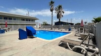 Studio 6 Galveston, TX