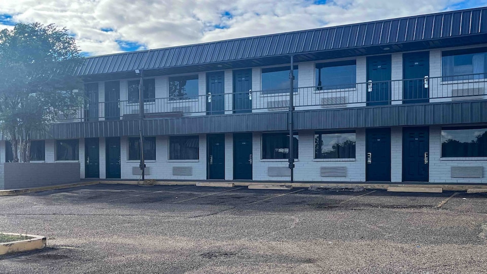 Motel 6 Borger, TX – Boom Town, C79007, Borger TX