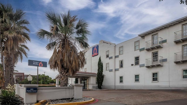 Motel 6 Dallas, TX - Downtown