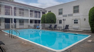 Motel 6 Dallas, TX - Downtown