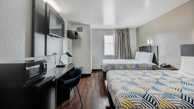 2 Queen Beds | Non-Smoking, Micfridge