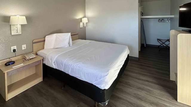 1 Queen Bed | Non-Smoking, Kitchen