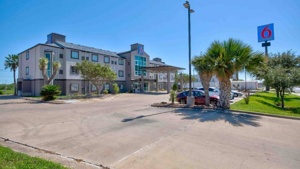 Motel 6 Harlingen, TX, Harlingen, Harlingen
