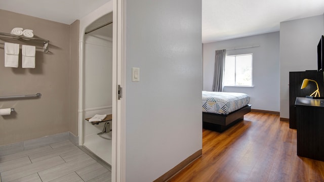 1 King Bed | Mobility Accessible RI Shower Nsmk