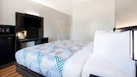 Motel 6 San Antonio, TX - South