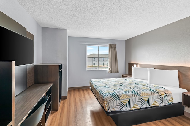 1 Queen Bed | ADA/RI Shower/Non-Smoking