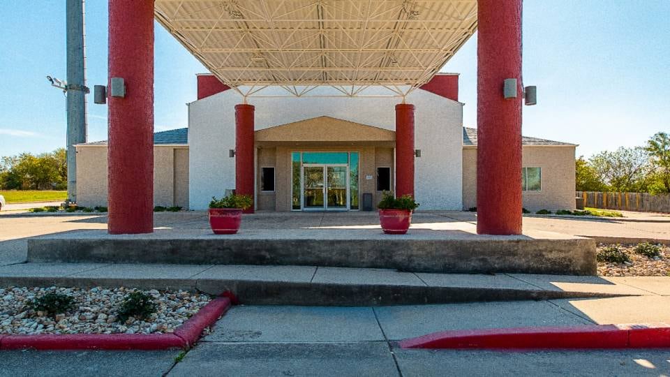 Motel 6 San Antonio, TX - Downtown - Alamo Dome, C78112, San-Antonio
