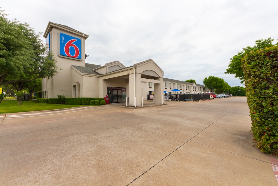 Motel 6 Dallas, TX - Northeast, C75040, Dallas