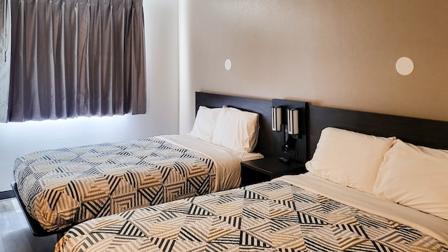 2 Full Beds | Non-Smoking