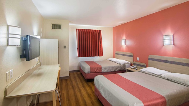 2 Full Beds | Non-Smoking