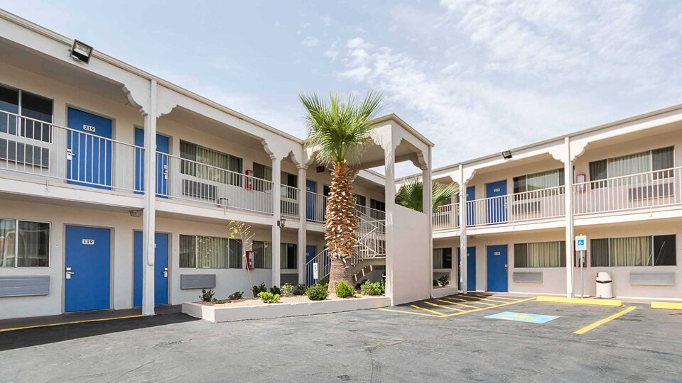 Motel 6 El Paso, TX - Airport - Fort Bliss, C79839, El Paso TX