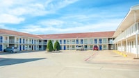 Motel 6 Corsicana, TX