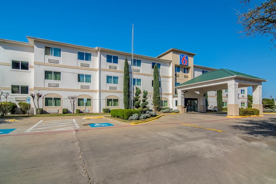 Motel 6 Dallas, TX - North - Richardson, C75238, Dallas