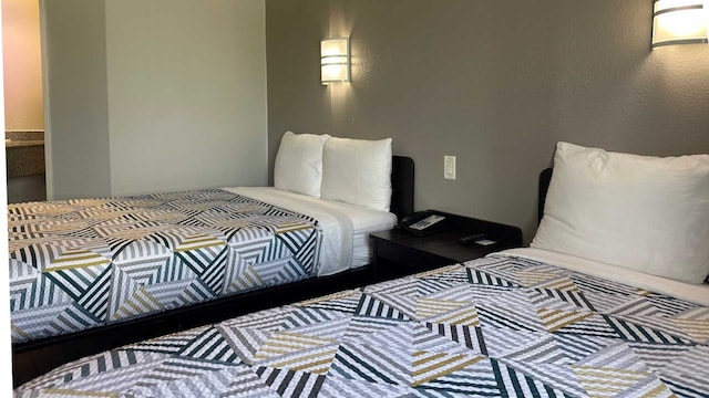 2 Full Beds | Non-Smoking, Micfridge