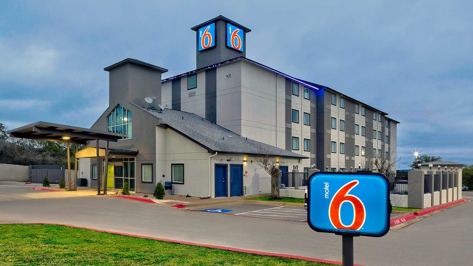 Motel 6 Marble Falls, TX, Marble Falls, Marble Falls