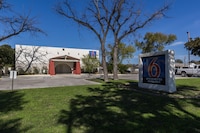 Motel 6 Uvalde, TX