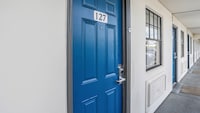 Motel 6 Dallas, TX - Market Center