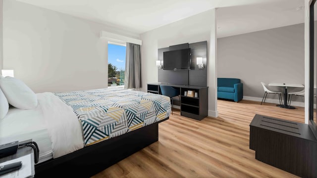 1 King Bed | Mobility Access Tub Suite Nsmk