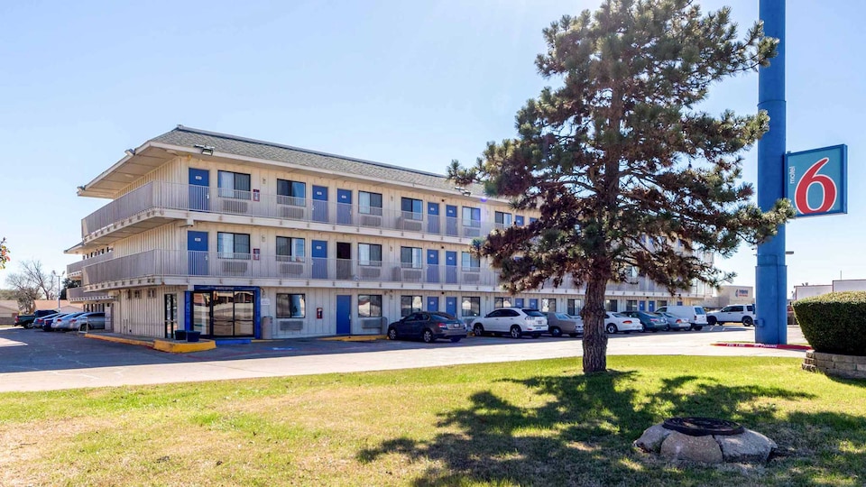 Motel 6 Garland, TX - Dallas, GARLAND, GARLAND