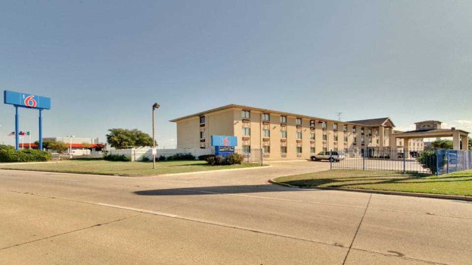 Motel 6 Dallas, TX - Fair Park, C75217, Dallas