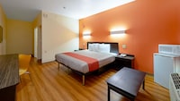 Motel 6 Rhome, TX