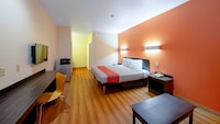Motel 6 Rhome, TX