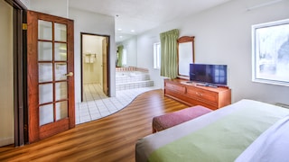 Motel 6 Dallas, TX - Northwest