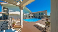 Motel 6 Dallas, TX - Farmers Branch